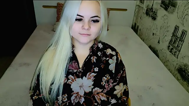 Snapshot of lovely-eyes chatting on November 2025 04:29:01 PM lovely-eyes online show from November 2025 04:29:01 PM