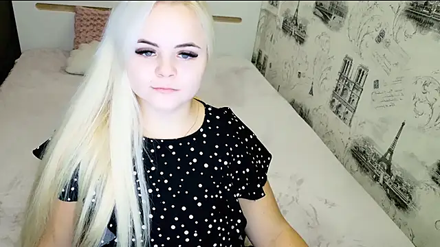 Snapshot of lovely-eyes chatting on November 2025 06:55:02 PM lovely-eyes online show from November 2025 06:55:02 PM