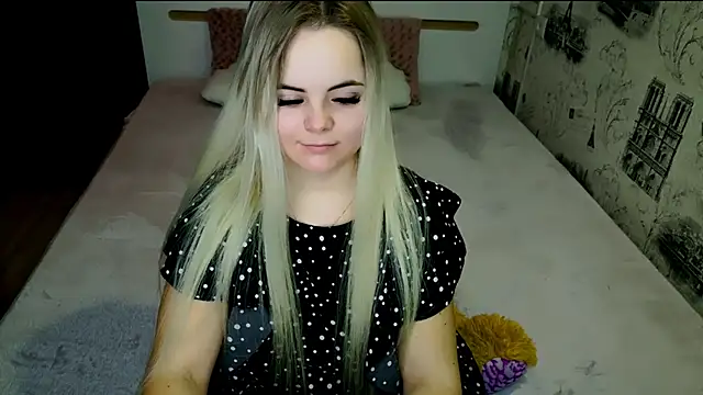lovely-eyes online show from May 2026 07:41:01 PM