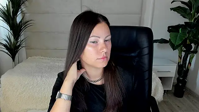 Dana  dom online show from September 2025 01:18:02 AM