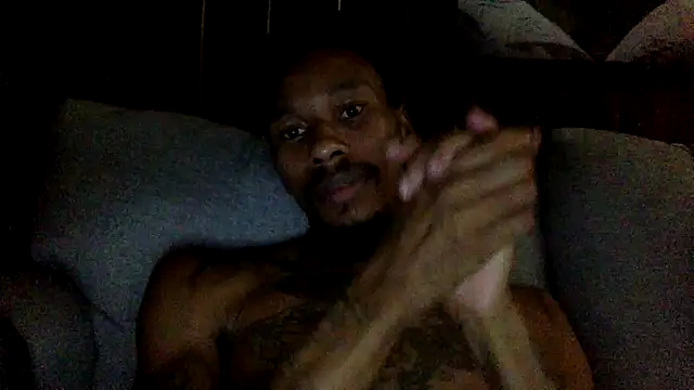 KingDerRico online show from September 2025 04:46:02 AM