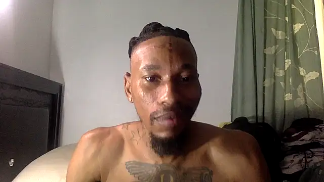 KingDerRico online show from November 2025 02:10:02 PM