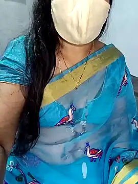 Snapshot of Rani_Darling_99 chatting on January 2025 09:30:02 PM Rani Darling 99 online show from January 2025 09:30:02 PM