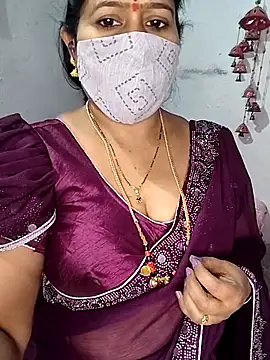 Snapshot of Rani_Darling_99 chatting on November 2025 05:06:01 PM Rani Darling 99 online show from November 2025 05:06:01 PM