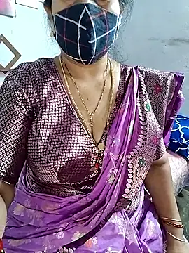 Snapshot of Rani_Darling_99 chatting on December 2025 06:16:01 PM Rani Darling 99 online show from December 2025 06:16:01 PM