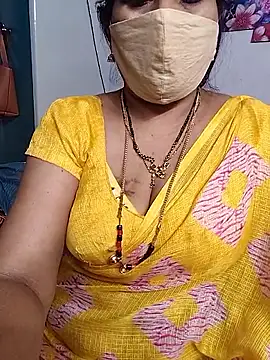 Snapshot of Rani_Darling_99 chatting on January 2026 02:41:02 PM Rani Darling 99 online show from January 2026 02:41:02 PM