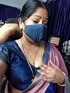Snapshot of Rani_Darling_99 chatting on May 2026 08:36:01 PM Rani Darling 99 online show from May 2026 08:36:01 PM