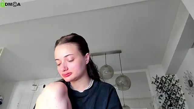 IreneVON online show from May 2026 04:09:02 AM