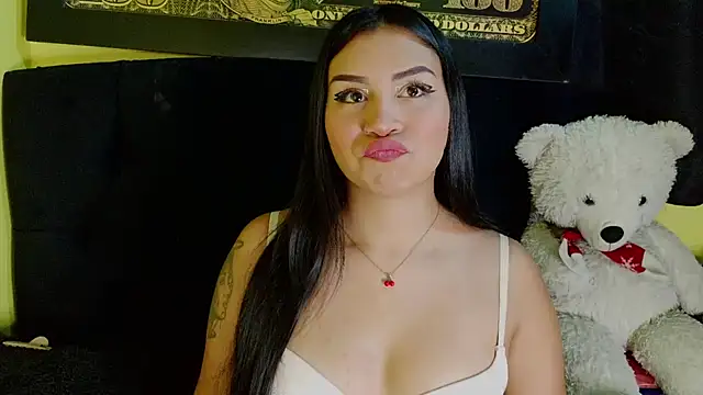 Snapshot of storm_doll2 chatting on September 2025 11:46:02 AM storm doll2 online show from September 2025 11:46:02 AM