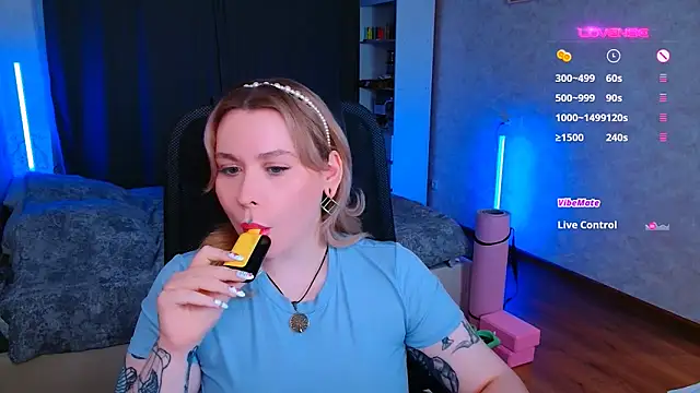 Snapshot of Blueberry-baby chatting on December 2024 11:47:01 PM Blueberry-baby online show from December 2024 11:47:01 PM