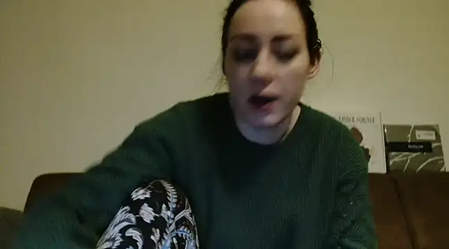 Jasmin-White online show from December 2024 10:32:01 PM