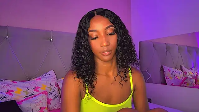 Snapshot of FiorelaLenin chatting on March 2025 07:35:01 PM FiorelaLenin online show from March 2025 07:35:01 PM