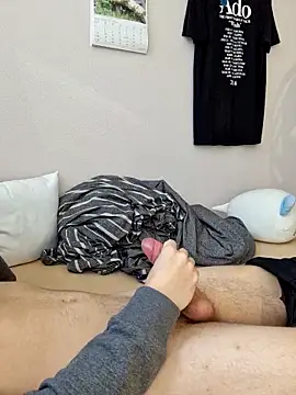 Snapshot of Lion132233 chatting on March 2025 12:33:02 PM Lion132233 online show from March 2025 12:33:02 PM