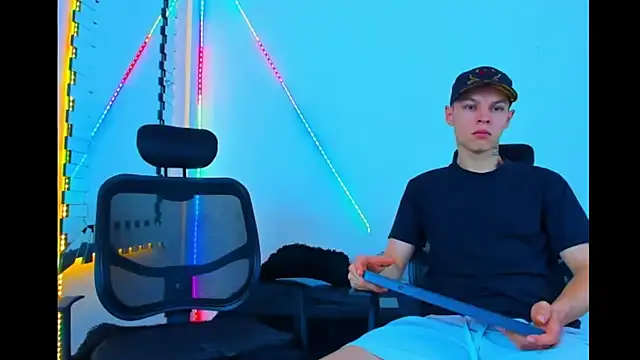 HOT boy2025 online show from September 2025 04:14:01 AM