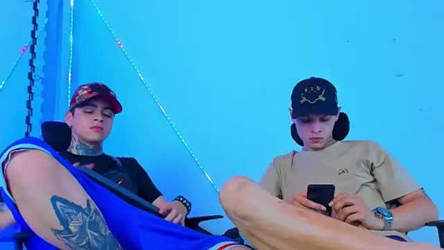 HOT boy2025 online show from October 2025 11:03:02 PM