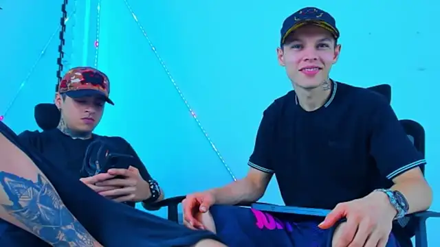 HOT boy2025 online show from October 2025 01:03:02 AM