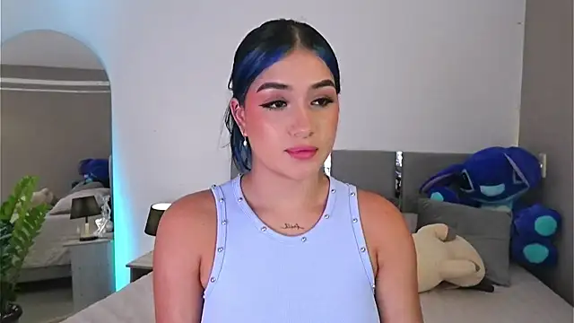 Snapshot of AnnyHizzle chatting on September 2025 11:30:01 PM AnnyHizzle online show from September 2025 11:30:01 PM