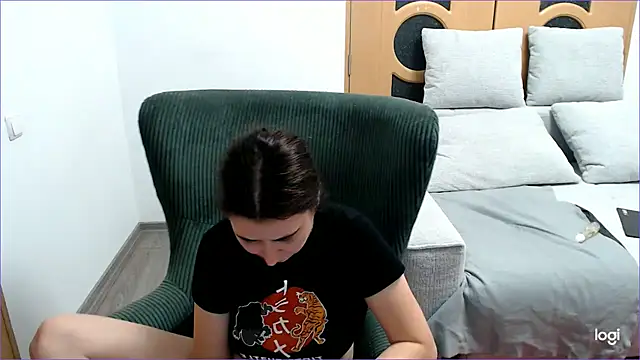 VioletaFlower7 online show from November 2025 08:18:01 PM