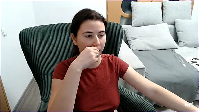 Snapshot of VioletaFlower7 chatting on January 2026 07:50:02 PM VioletaFlower7 online show from January 2026 07:50:02 PM