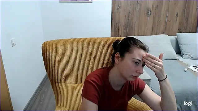 Snapshot of VioletaFlower7 chatting on May 2026 08:09:01 AM VioletaFlower7 online show from May 2026 08:09:01 AM
