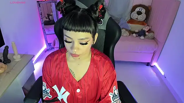 zoesullivan online show from February 2025 09:56:02 AM