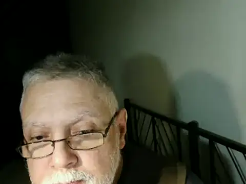 100Tauros online show from October 2025 10:23:02 PM