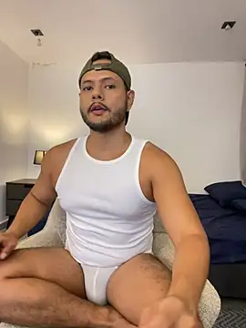 Snapshot of Nate_Ocean chatting on May 2026 02:18:02 AM Nate Ocean online show from May 2026 02:18:02 AM