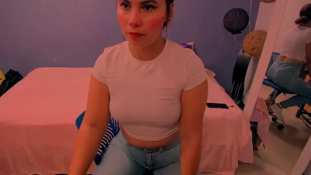 gigi stephans online show from February 2025 12:48:01 AM