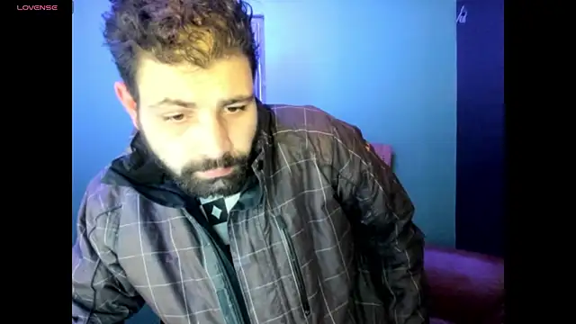 Snapshot of savage_daddyy chatting on February 2025 11:17:01 PM savage daddyy online show from February 2025 11:17:01 PM