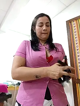 Snapshot of XGabrielaXX chatting on October 2025 10:06:02 PM XGabrielaXX online show from October 2025 10:06:02 PM