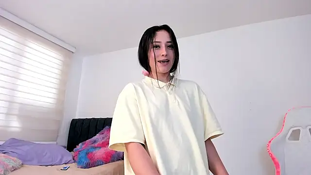 Snapshot of liaqueen610 chatting on December 2024 09:06:02 PM liaqueen610 online show from December 2024 09:06:02 PM