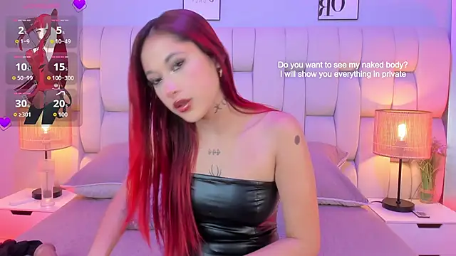 SkinnyFoxy online show from April 2026 09:50:02 PM