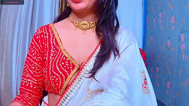 Snapshot of Aashika-Kaur chatting on January 2025 03:43:01 AM Aashika-Kaur online show from January 2025 03:43:01 AM