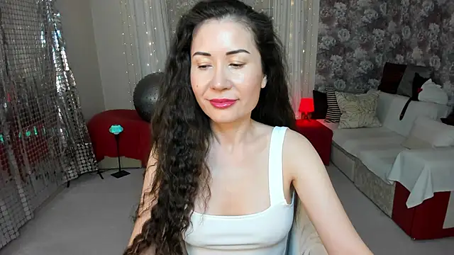 Snapshot of KarinaSweeety chatting on September 2025 01:00:01 PM KarinaSweeety online show from September 2025 01:00:01 PM