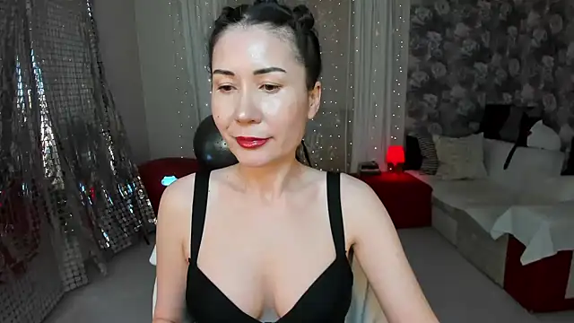 KarinaSweeety online show from June 2026 08:45:02 AM