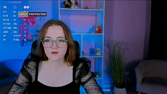 liana kisses online show from January 2025 10:30:02 PM