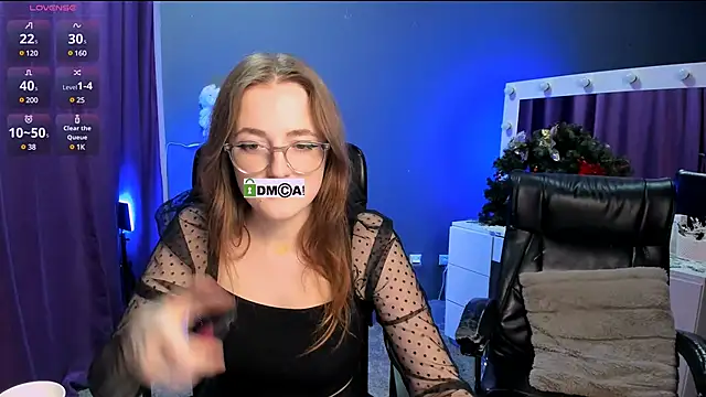 liana kisses online show from February 2025 03:38:01 PM