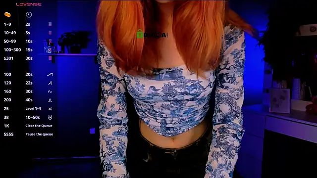 liana kisses online show from October 2025 12:58:01 PM