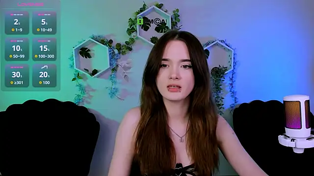 liana kisses online show from June 2026 02:46:01 AM