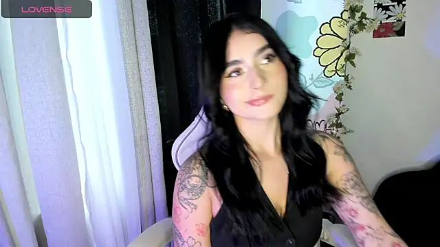 Snapshot of pamela__mar chatting on December 2024 09:29:02 PM pamela mar online show from December 2024 09:29:02 PM