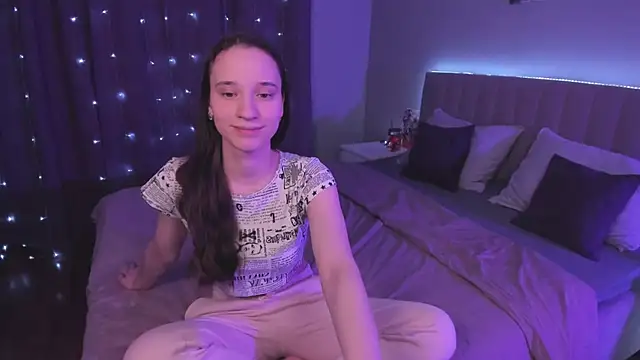 StaceySunny online show from February 2025 11:52:01 AM