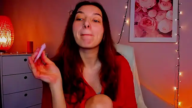Snapshot of Meagn_Extasy chatting on February 2025 02:16:01 PM Meagn Extasy online show from February 2025 02:16:01 PM