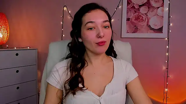 Snapshot of Meagn_Extasy chatting on March 2025 07:55:02 AM Meagn Extasy online show from March 2025 07:55:02 AM