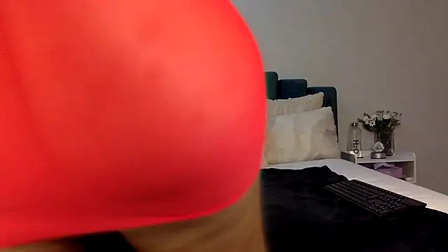 Snapshot of Bootylexy22 chatting on March 2025 04:38:02 AM Bootylexy22 online show from March 2025 04:38:02 AM
