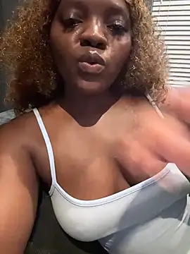 Snapshot of Bootylexy22 chatting on October 2025 10:29:02 PM Bootylexy22 online show from October 2025 10:29:02 PM