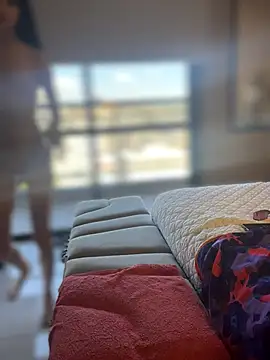 Valentcouple online show from October 2025 05:33:02 PM