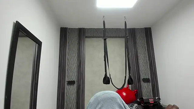 selene red  online show from May 2026 01:33:02 AM