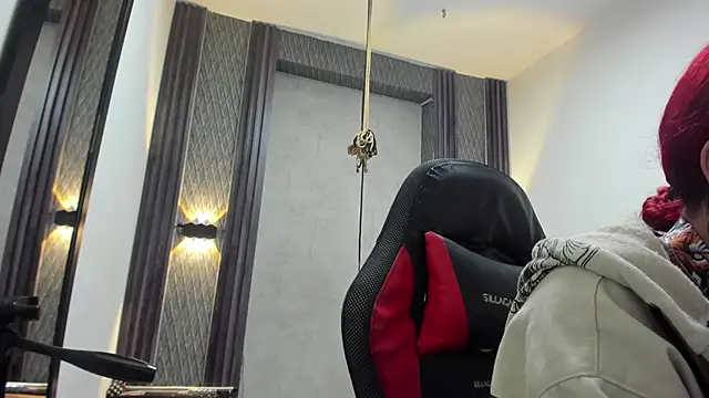 selene red  online show from June 2026 01:41:02 AM