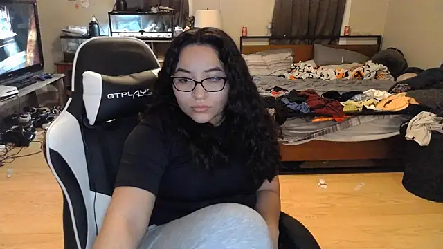 Elliewgfs online show from December 2024 01:13:02 AM