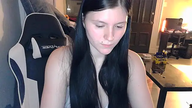 Elliewgfs online show from December 2025 04:41:02 AM